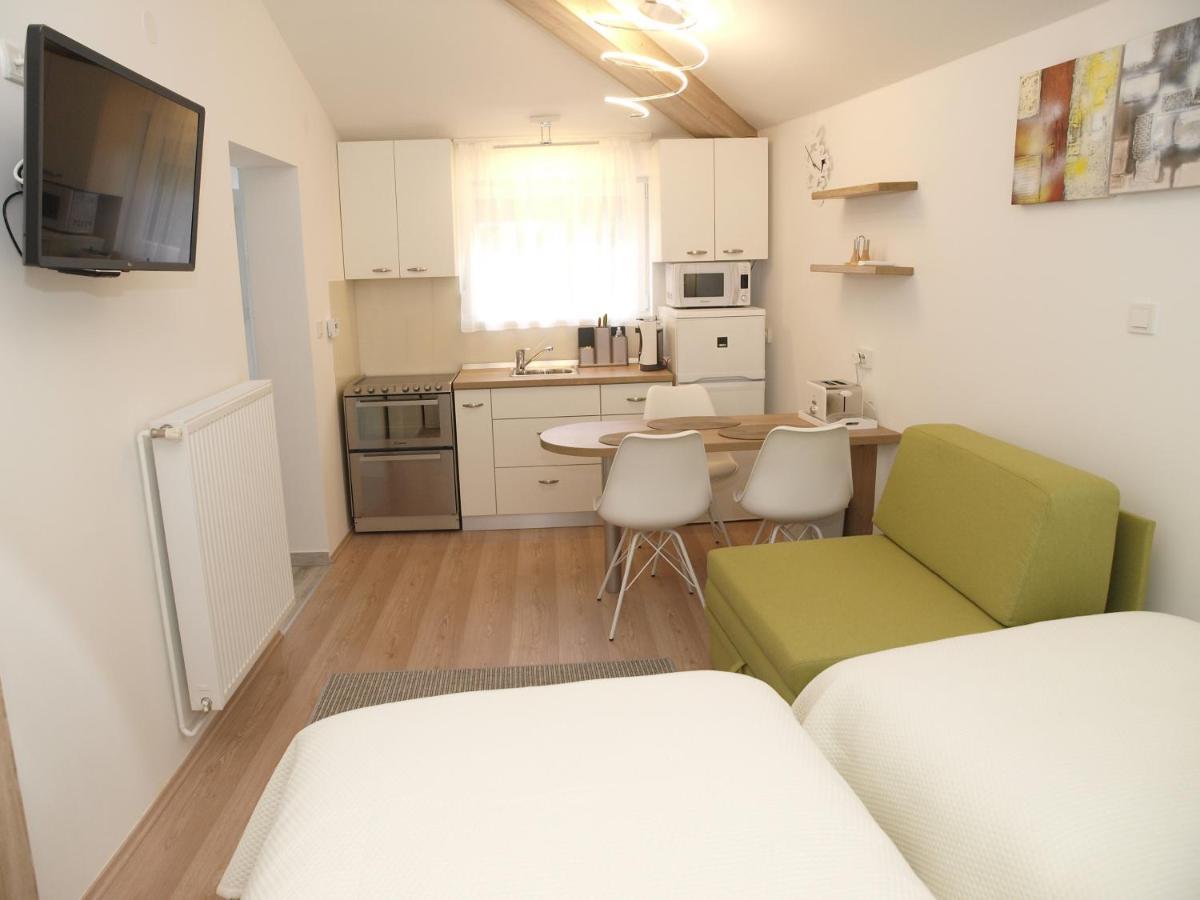 Cozy Studio Apartment Tian In Zagreb Exterior foto