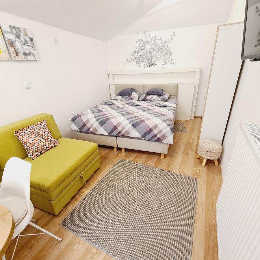 Cozy Studio Apartment Tian In Zagreb Exterior foto